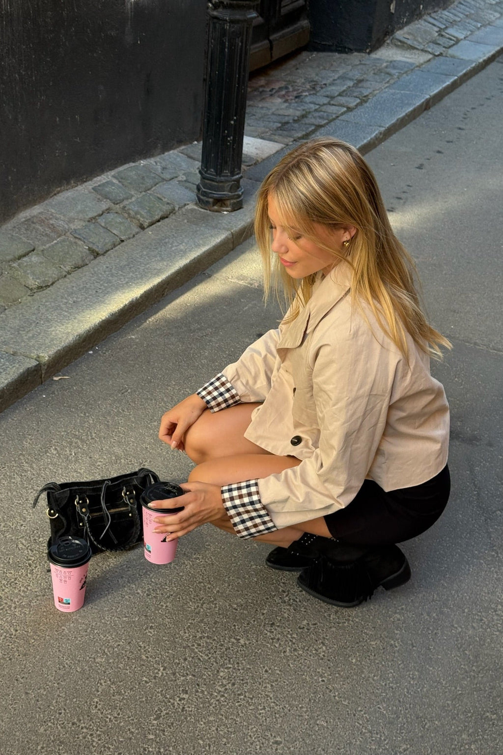 "Checked" trenchcoat beige