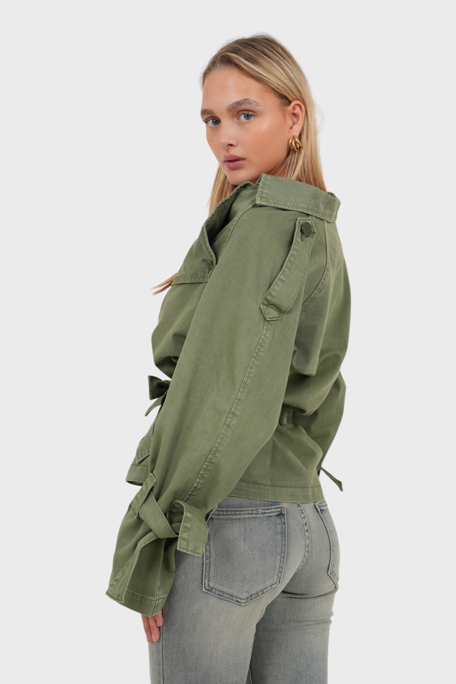 "Denmark" trenchcoat khaki green